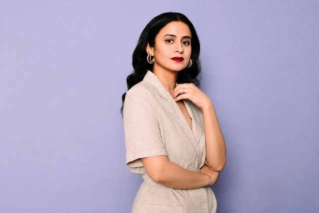 Rasika Dugal Biography: Age, Husband, Movies, Career, Net Worth &amp; Unknown Facts