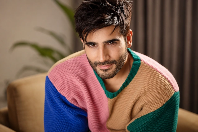 Karan Tacker Biography: TV Star se OTT Sensation Tak Ka Inspiring Safar