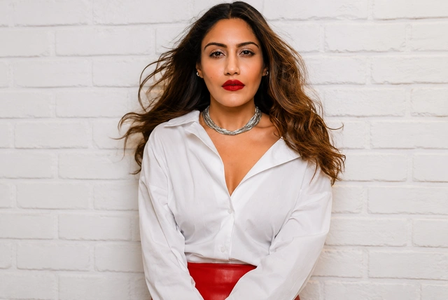 Surbhi Chandna Biography: TV Queen’s Age, Husband, Career, Net Worth &amp; More