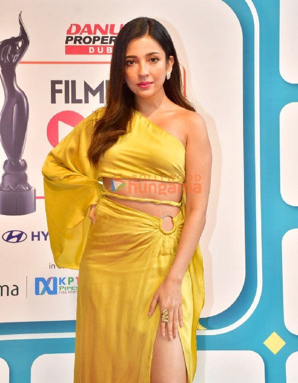 Barkha Singh photo
