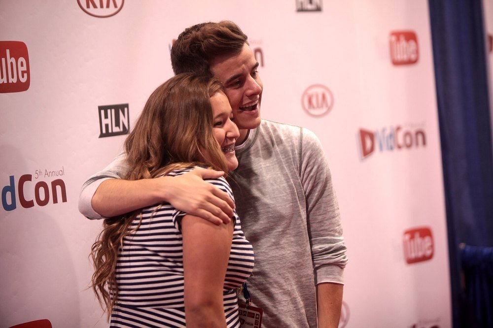 Connor Franta: American YouTuber, Author & Entrepreneur photo