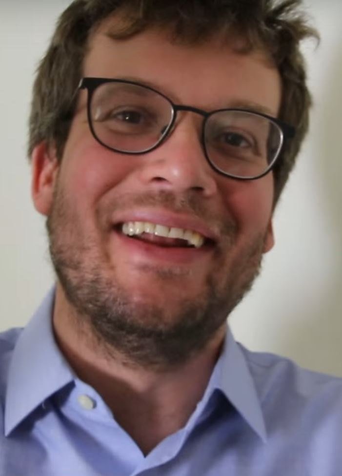 John Green: American Author & YouTuber photo