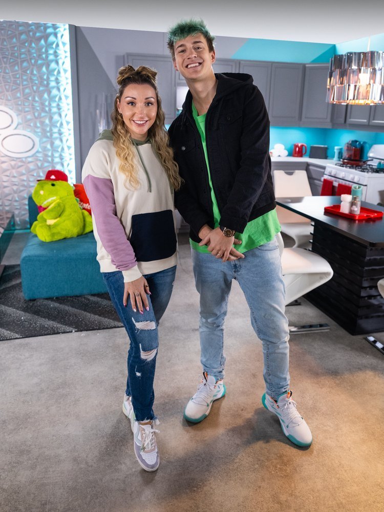 Ninja: American Streamer, YouTuber & Professional Gamer photo