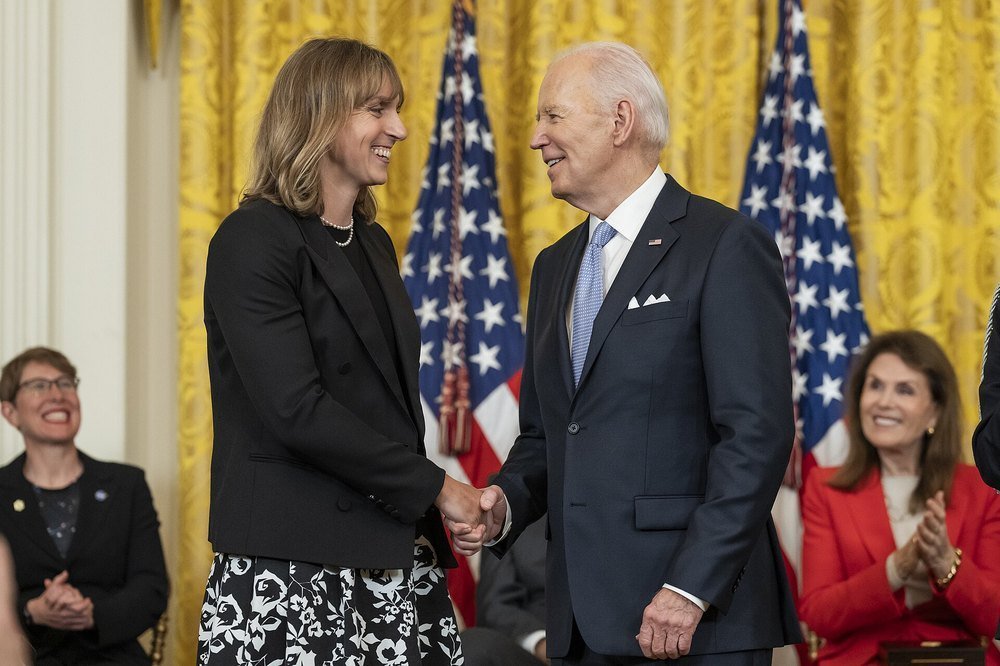 Katie Ledecky: American Olympic Swimmer photo