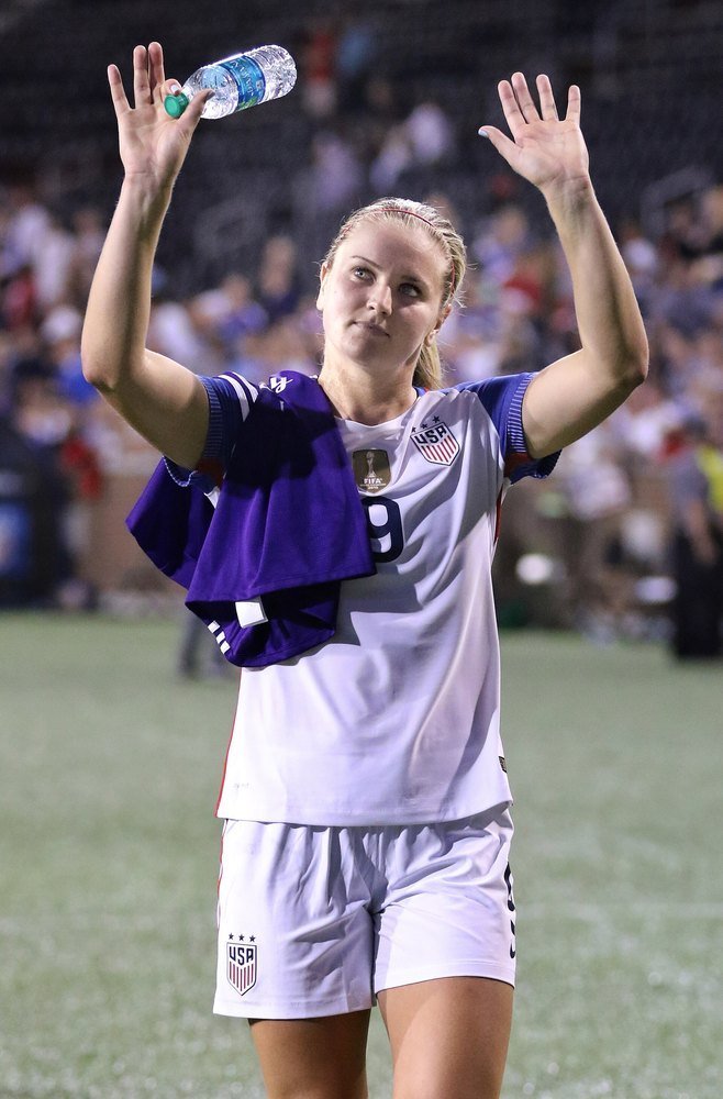 Lindsey Heaps: American Professional Soccer Player & USWNT Captain photo
