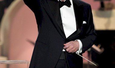 John Williams Net Worth in 2025: How the Legendary Composer Built a $300 Million Fortune