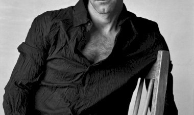 Aaron Eckhart Net Worth, Biography, Career & Personal Life (2025)