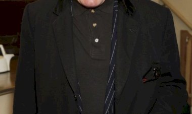 Jools Holland Net Worth: Career, Earnings & Musical Legacy