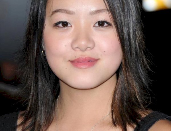 Ahney Her Net Worth 2025: Biography, Age, Movies & Career