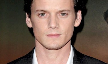 Anton Yelchin Net Worth, Biography, Movies, Death & Life Story
