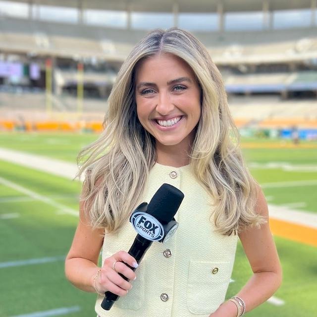 Alexa Landestoy Net Worth (2026): FOX Sports & NHL Network Career