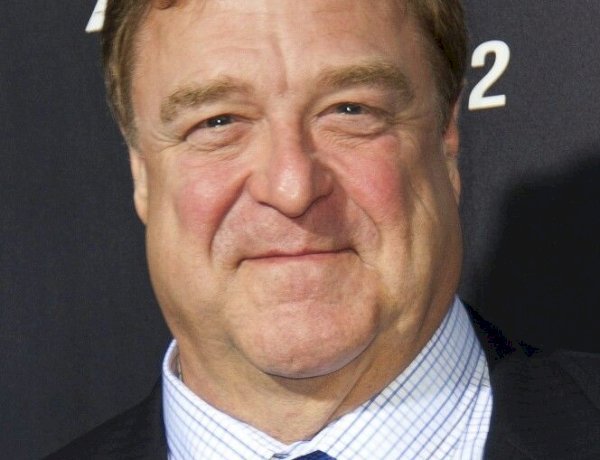 Actor John Goodman Net Worth 2026, Salary, Career & Earnings