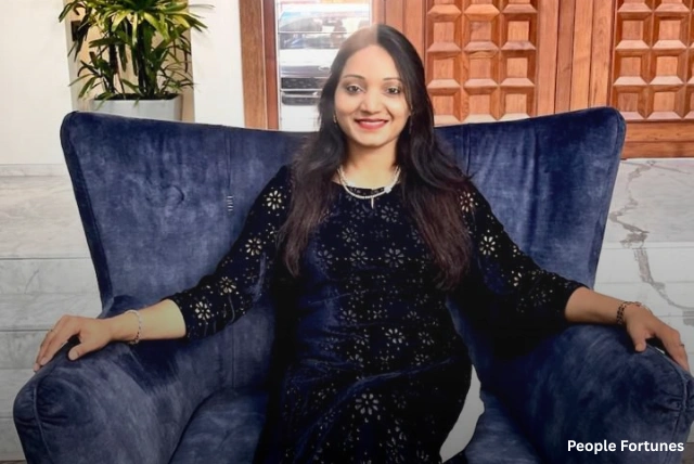 Dipti Saraf early life journey Raniganj West Bengal